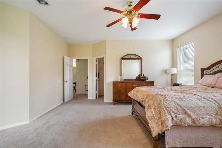 Photo 22 of 38 - 11015 Belmere Isles Ct, Windermere, FL 34786