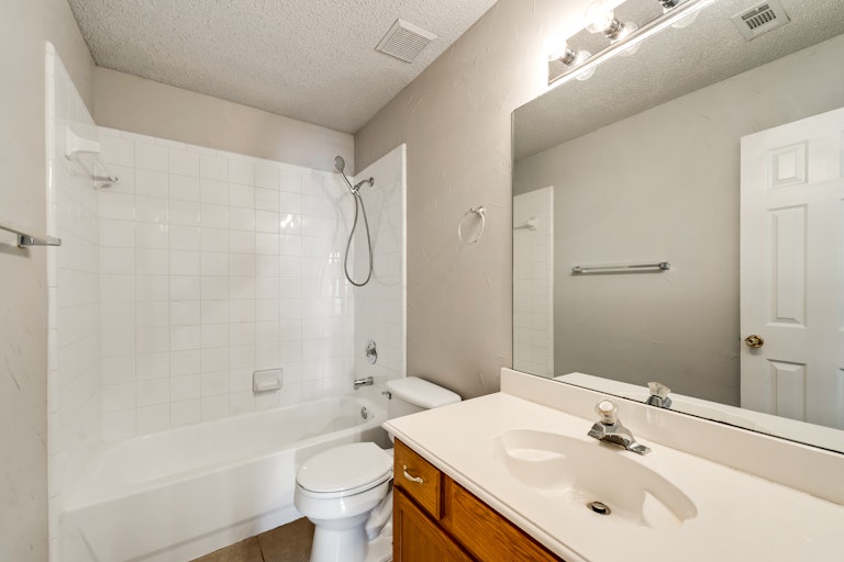 Photo 26 of 28 - 2705 Granite Ave, Sachse, TX 75048