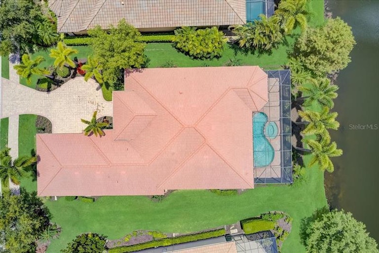 Photo 31 of 35 - 14722 Secret Harbor Pl, Lakewood Ranch, FL 34202