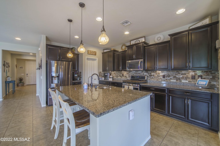 Photo 6 of 41 - 1501 E Lower Mine Ln, Sahuarita, AZ 85629