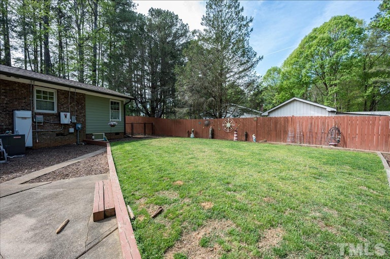 Photo 33 of 40 - 13041 Norwood Rd, Raleigh, NC 27613