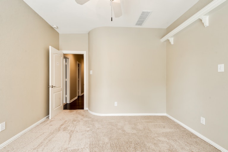 Photo 20 of 27 - 212 Hollywood Dr, Coppell, TX 75019