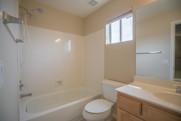 Photo 22 of 28 - 4233 E Rowel Rd, Phoenix, AZ 85050