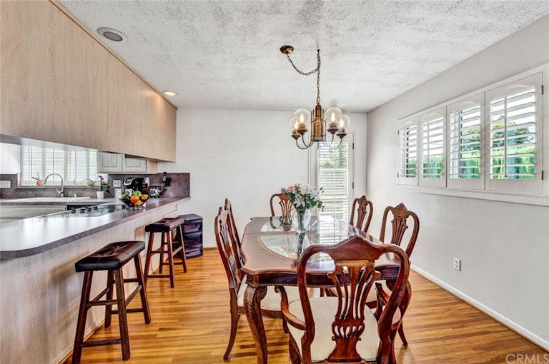Photo 5 of 23 - 13401 Wheeler Pl, Santa Ana, CA 92705