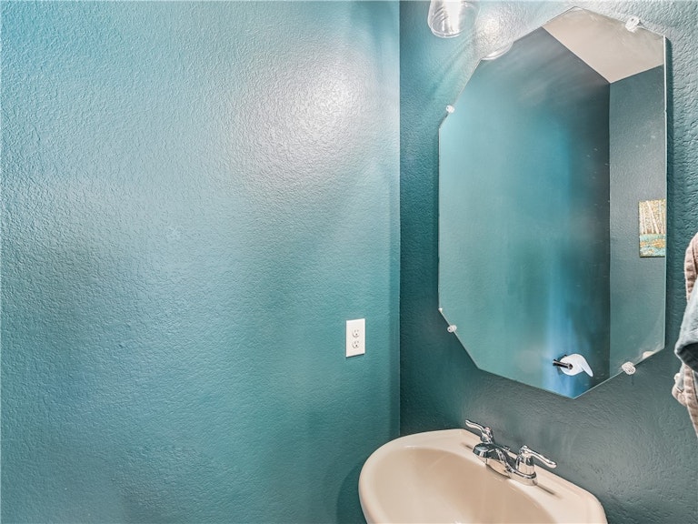 Photo 7 of 15 - 516 E Slaughter Ln #2602, Austin, TX 78744
