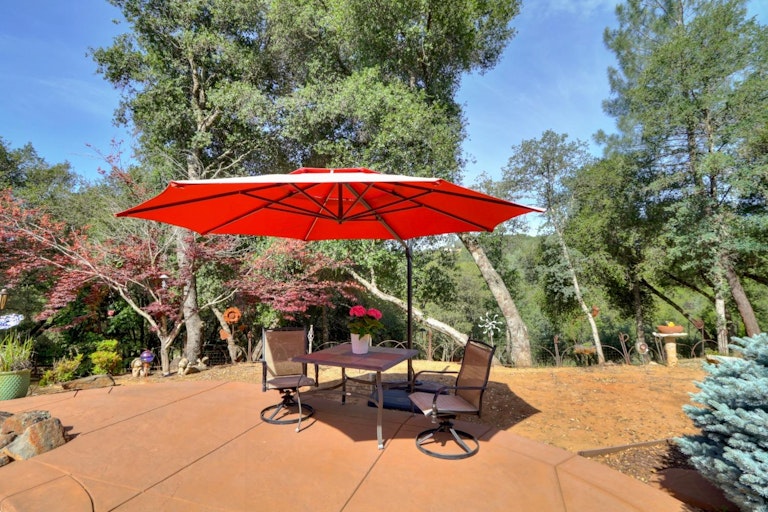 Photo 51 of 98 - 4540 Meadow Creek Rd, Placerville, CA 95667