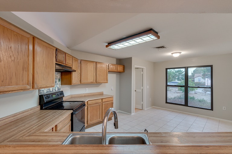Photo 7 of 33 - 4842 E Gary St, Mesa, AZ 85205