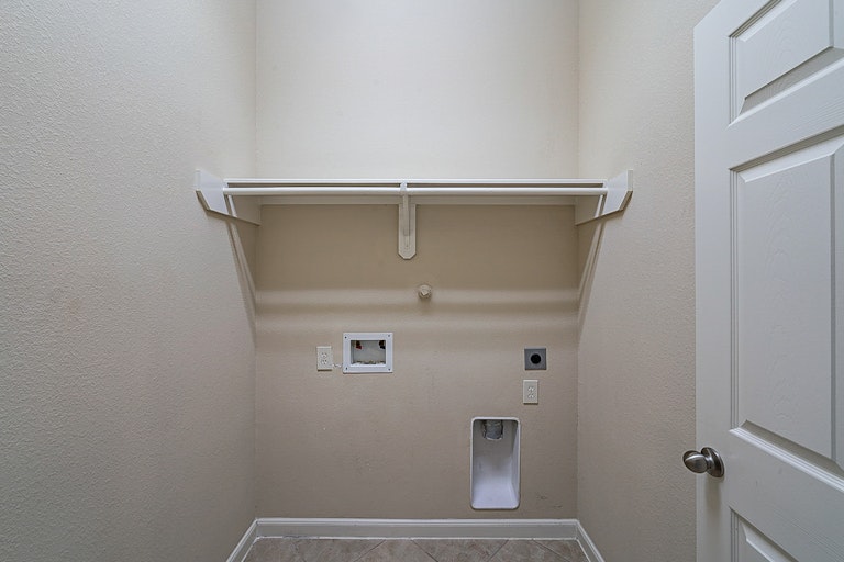 Photo 24 of 37 - 14727 Fountain Stone Ln, Humble, TX 77396