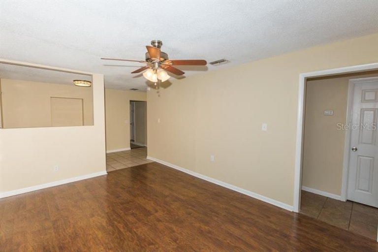 Photo 16 of 25 - 315 W Ethelene St, Bartow, FL 33830