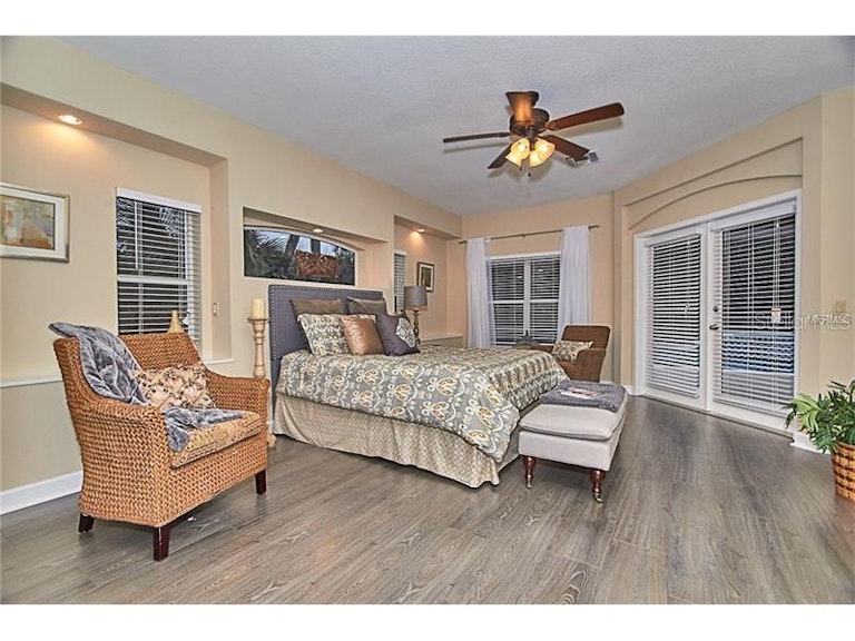 Photo 10 of 24 - 359 Vista Oak Dr, Longwood, FL 32779