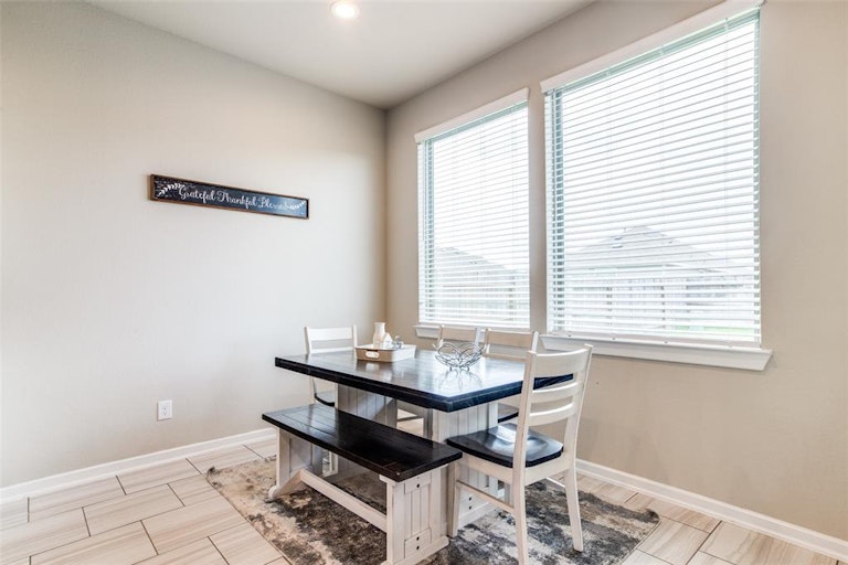 Photo 14 of 25 - 4714 Seabourne Landing Dr, Richmond, TX 77469