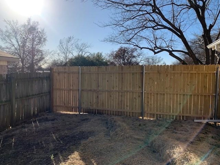 Photo 25 of 25 - 1718 Highgate Dr, Duncanville, TX 75137