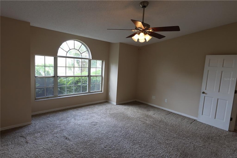 Photo 21 of 48 - 1432 Northvale St, Deltona, FL 32725