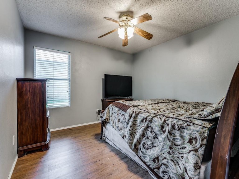 Photo 19 of 23 - 5309 Kingslink Cir, Fort Worth, TX 76135