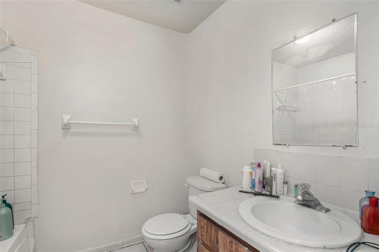 Photo 21 of 22 - 8803 N 13th St, Tampa, FL 33604