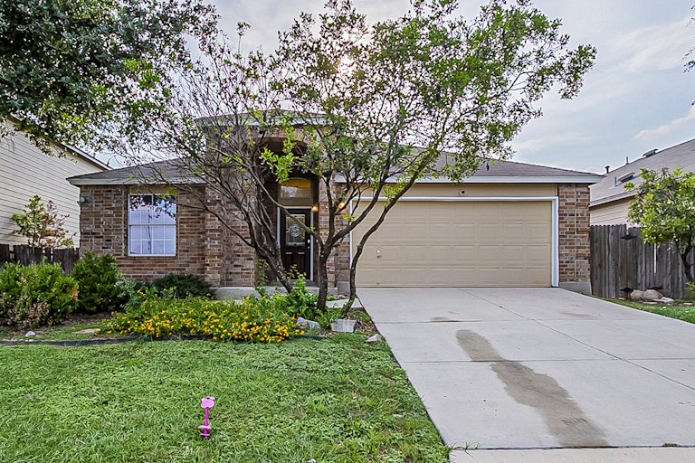 Photo 1 of 20 - 2327 Baxter Sta, San Antonio, TX 78245