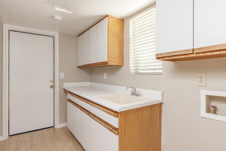 Photo 25 of 26 - 2539 E Carol Ave, Phoenix, AZ 85028