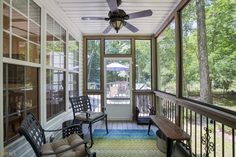 Photo 35 of 59 - 2550 Johnston Rd NW, Kennesaw, GA 30152