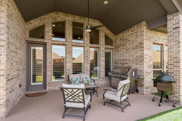 Photo 36 of 40 - 21426 Chestnut Rose Rd, Tomball, TX 77377