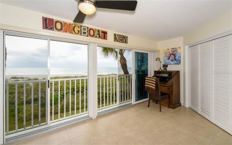 Photo 12 of 25 - 6701 Gulf Of Mexico Dr #310, Longboat Key, FL 34228