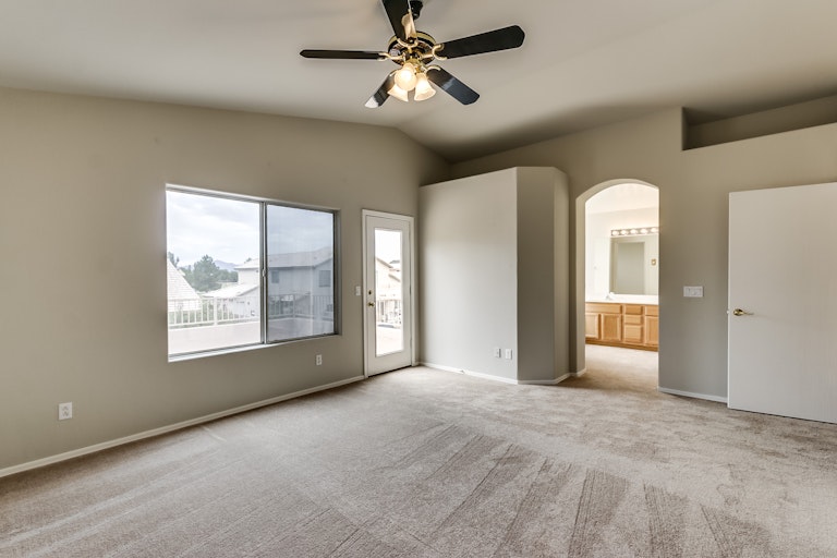 Photo 4 of 36 - 8539 W Sheridan St, Phoenix, AZ 85037