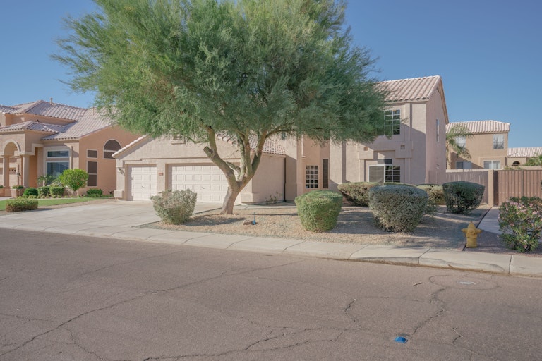 Photo 8 of 38 - 7338 W Pershing Ave, Peoria, AZ 85381