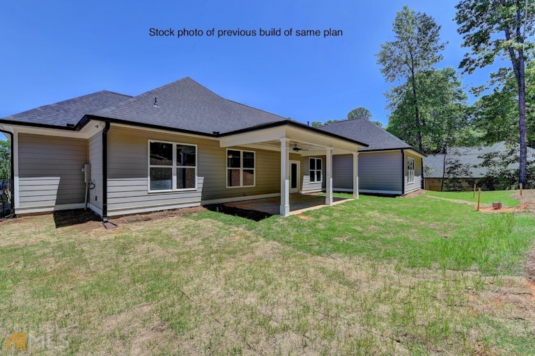 Photo 5 of 51 - 7725 Wandering Oak Way, Cumming, GA 30041