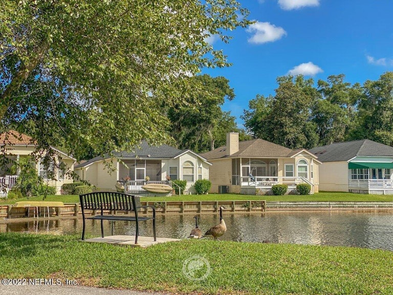 Photo 29 of 42 - 11981 Harbour Cove Dr S, Jacksonville, FL 32225