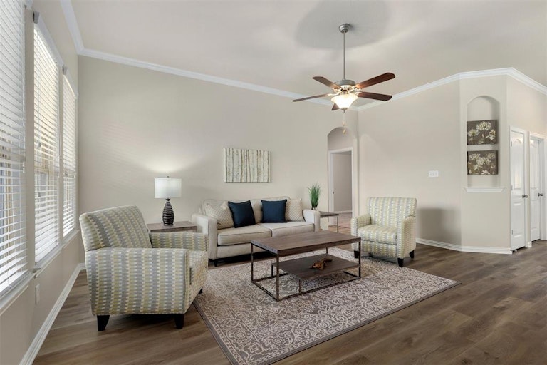Photo 3 of 34 - 11416 Sadie St, Frisco, TX 75036