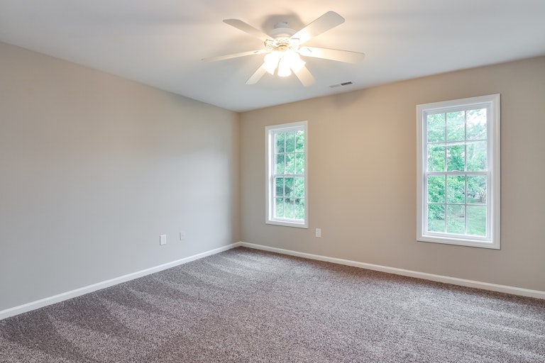 Photo 14 of 25 - 3003 White Cloud Cir, Apex, NC 27502
