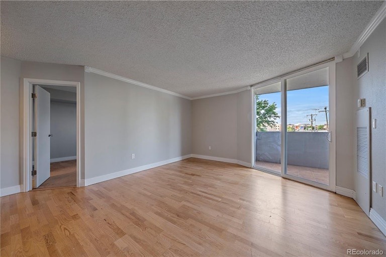 Photo 3 of 11 - 601 W 11th Ave #217, Denver, CO 80204