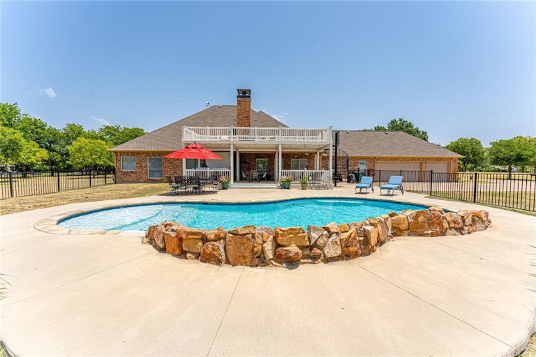 Photo 29 of 36 - 1434 S Fm 740, Heath, TX 75032