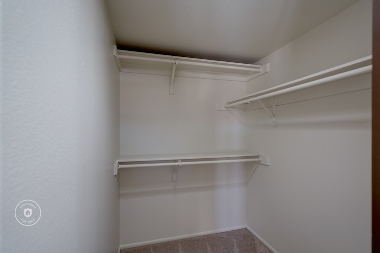 Photo 6 of 29 - 3856 W Wagoner Rd, Glendale, AZ 85308