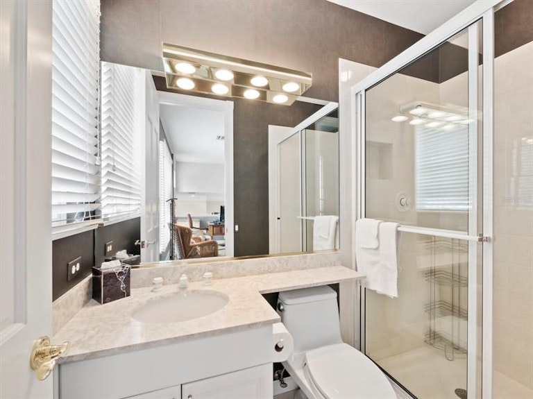 Photo 39 of 68 - 617 Weston Pointe Ct, Longboat Key, FL 34228