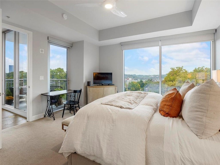 Photo 12 of 44 - 1820 Peachtree St NW #614, Atlanta, GA 30309