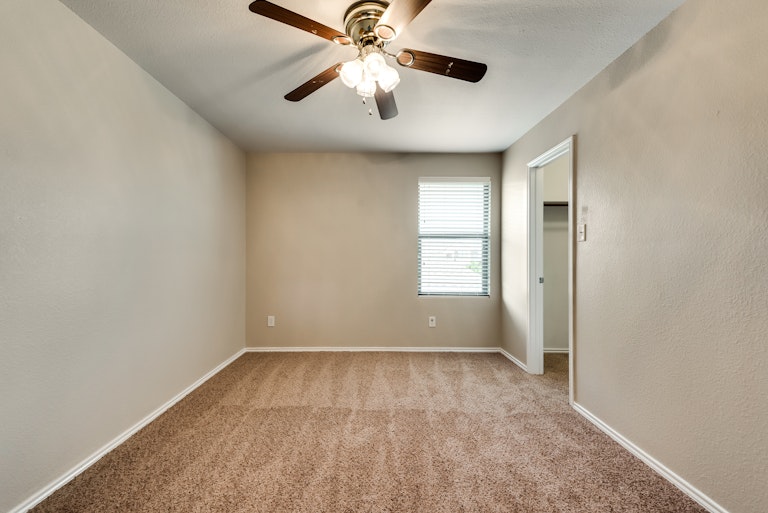 Photo 29 of 35 - 1110 Luton Dr, Prosper, TX 75078
