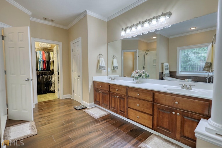 Photo 29 of 50 - 235 Newton Ridge Dr, Covington, GA 30014