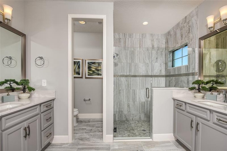 Photo 5 of 10 - 4032 Burdick Loop, Odessa, FL 33556