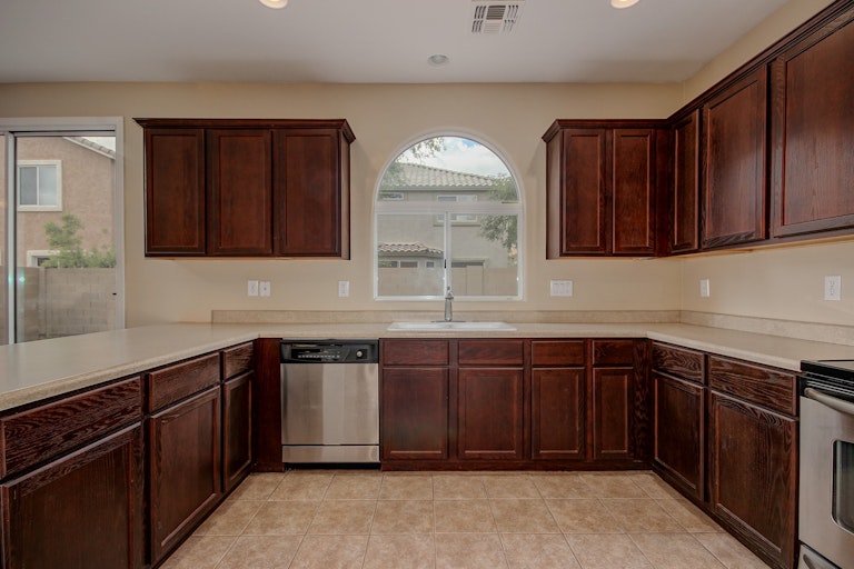 Photo 8 of 25 - 4834 W Donner Dr, Laveen, AZ 85339
