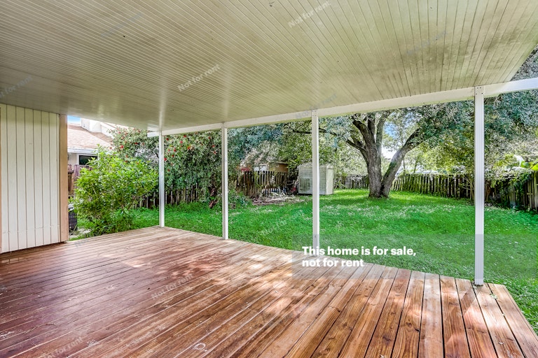 Photo 23 of 30 - 8362 Sunflower Ct, Jacksonville, FL 32244