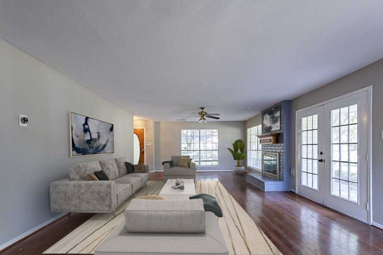 Photo 2 of 21 - 18303 Mountfield Dr, Houston, TX 77084