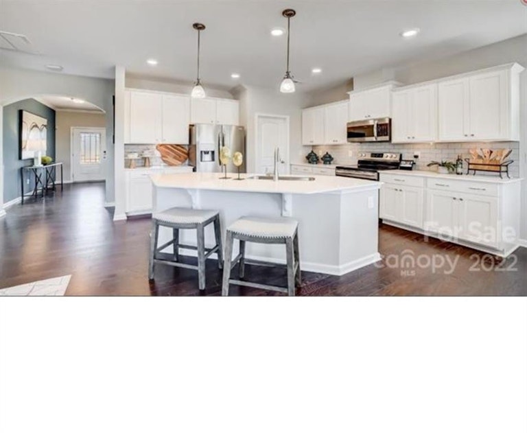 Photo 4 of 15 - 1017 Batiste Ave #688, Waxhaw, NC 28173