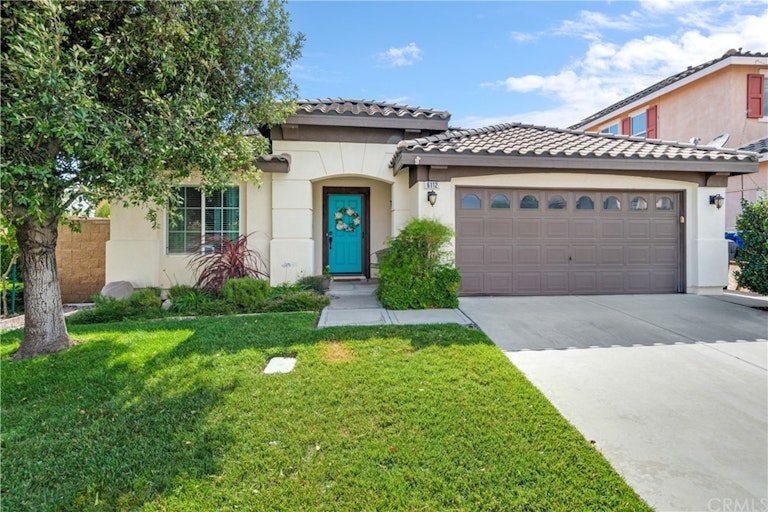Photo 1 of 28 - 6112 Firestone Dr, Fontana, CA 92336
