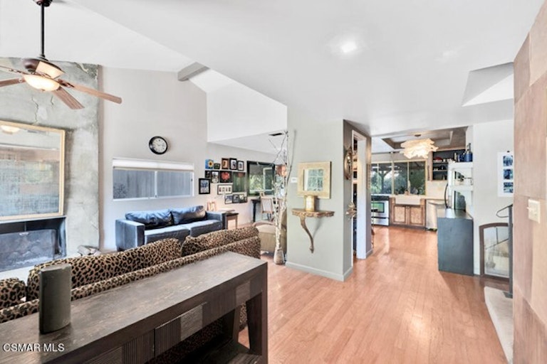 Photo 13 of 36 - 29301 Hillrise Dr, Agoura Hills, CA 91301
