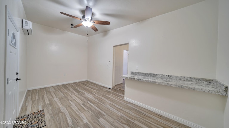 Photo 9 of 36 - 3918 S Cook St, Tucson, AZ 85746