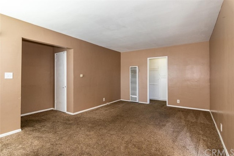 Photo 8 of 33 - 11012 Bunker Hill Dr, Los Alamitos, CA 90720