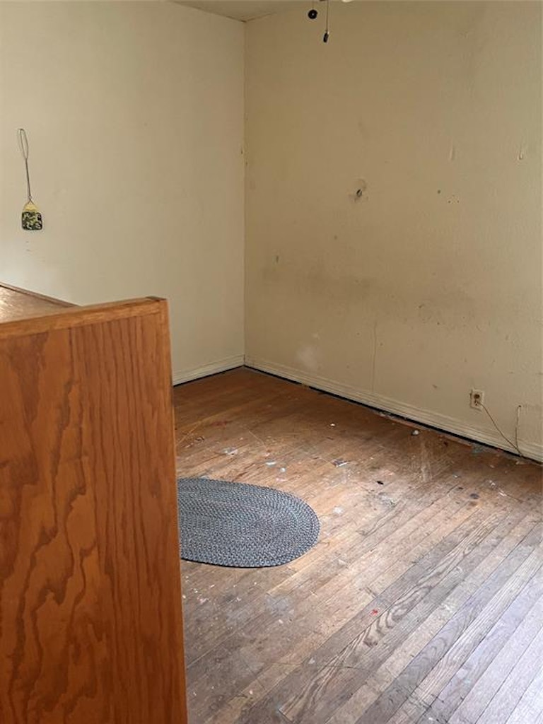 Photo 7 of 9 - 2828 Larry Dr, Garland, TX 75041