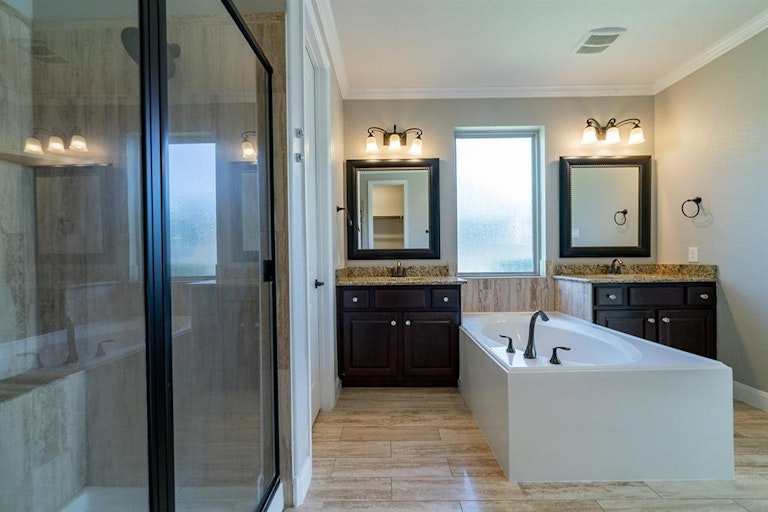 Photo 26 of 43 - 91 Hearthshire Cir, Magnolia, TX 77354