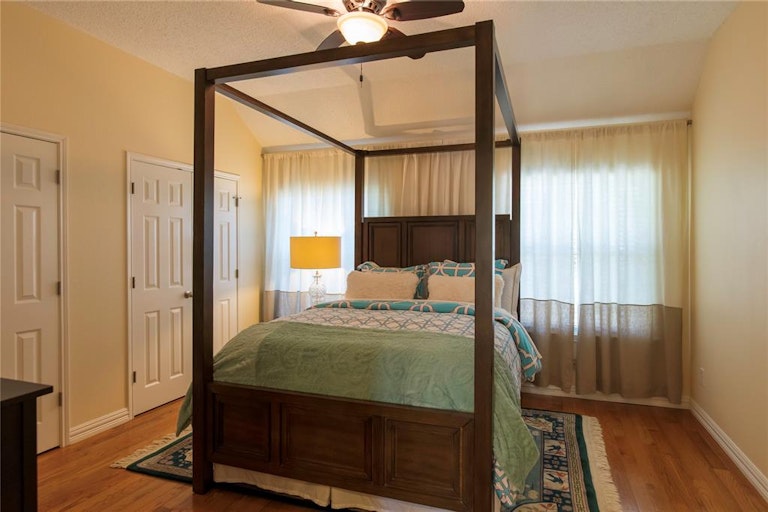 Photo 20 of 40 - 706 Cottonwood Bend Dr, Allen, TX 75002