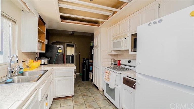 Photo 9 of 26 - 17394 Grevillea St, Fontana, CA 92335